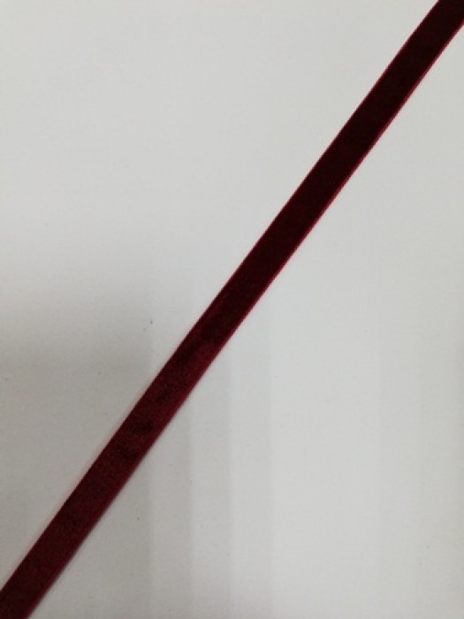 Бархатная лента 10мм цв.красный(в рул.100м)