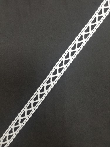 310 Кружево вязаное хлопок шир.1,3см цв.белый(в упак.30м)