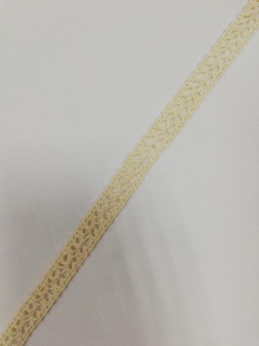 0038СТ Кружево вязаное хлопок шир.1,5см цв.кремовый(в упак.30м)