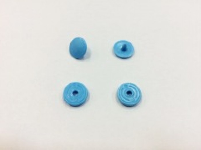 Кнопка пластиковая 10.5мм цв.голубой(в упак.1000шт)