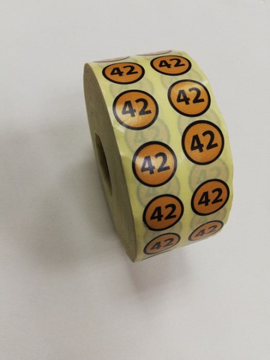 42 Размерники на самоклеящейся бумаге цв.желтый(в рул.5000шт)