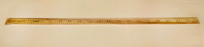 Сантиметр деревянный
